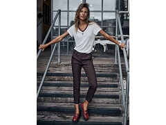 TARISSA ICON . 23124717 CLAUDIA POLYNEO . 25517:MARRON//