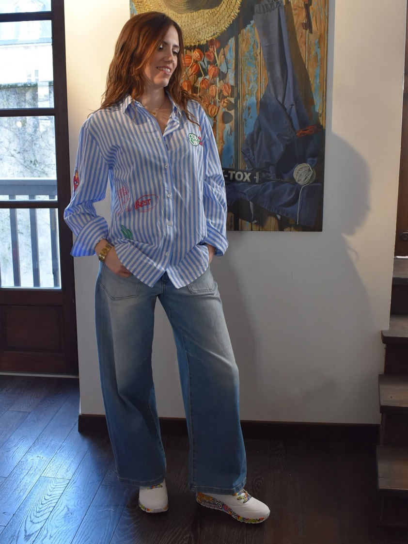 chemise chella patches freeman-pantalon jean freeman gaby-baskets skechers jen stark