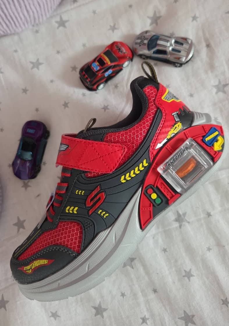 skechers baskets garage rouge