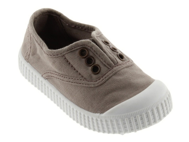 Victoria fille 106627 . 106623 marron