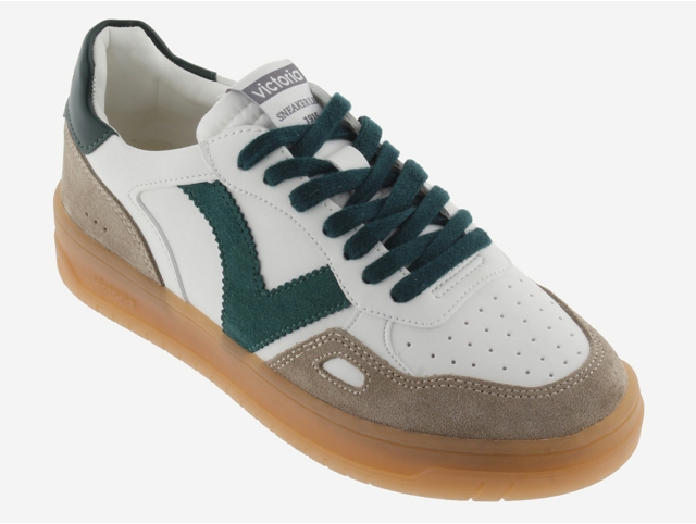Victoria femme seul . 1257125 blanc
