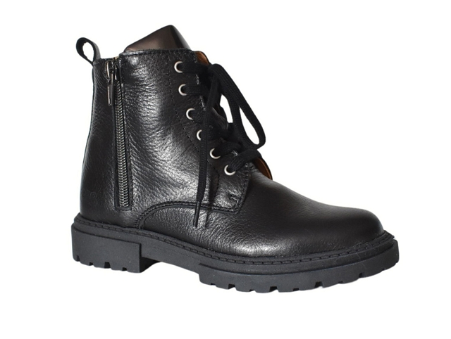 Gbb fille diplomate noir