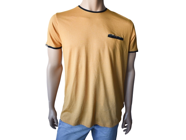 Benson and cherry homme tenenan jaune et orange